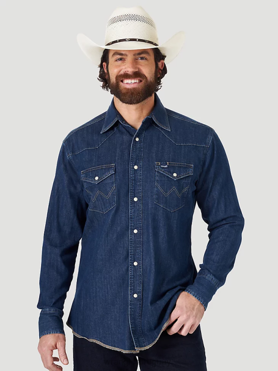Denim oscuro Wrangler hombres Camisa de trabajo de mezclilla occidental de manga larga con corte vaquero ropa F8J4V406