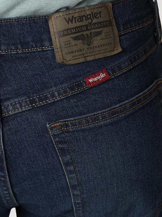 Denim oscuro Wrangler hombres mezclilla premium de cinco estrellas flexible para mayor comodidad jean de ajuste relajado ropa F8J4V83