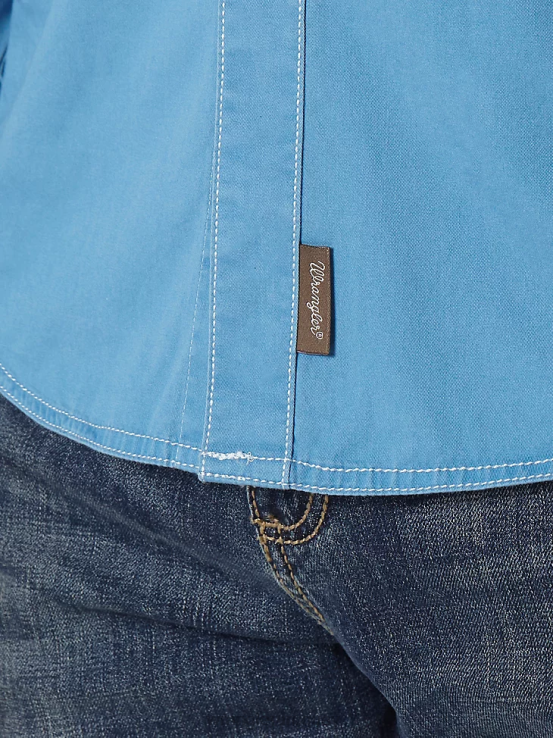 azul Wrangler hombres camisa estilo western con dos bolsillos con solapa y ribete en contraste ropa F8J4V438