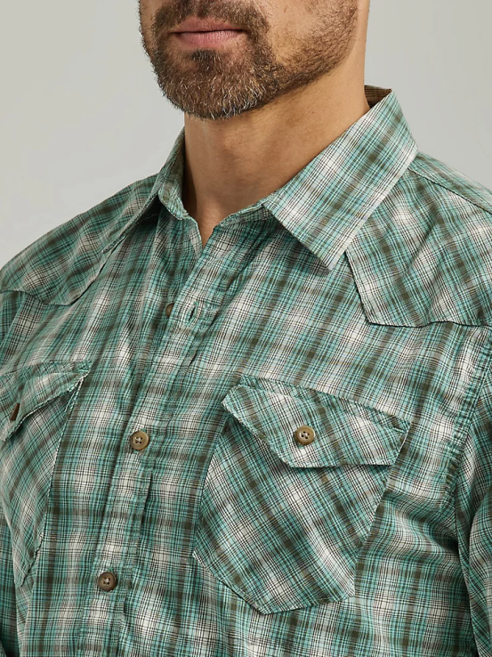 cantón Wrangler hombres camisa a cuadros con lavado vaquero ropa F8J4V413