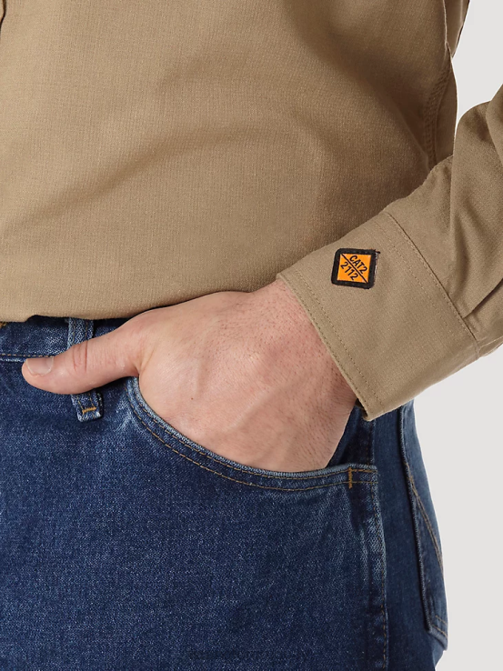 caqui Wrangler hombres Camisa de trabajo sólida de sarga resistente al fuego riggs workwear fr ropa F8J4V403