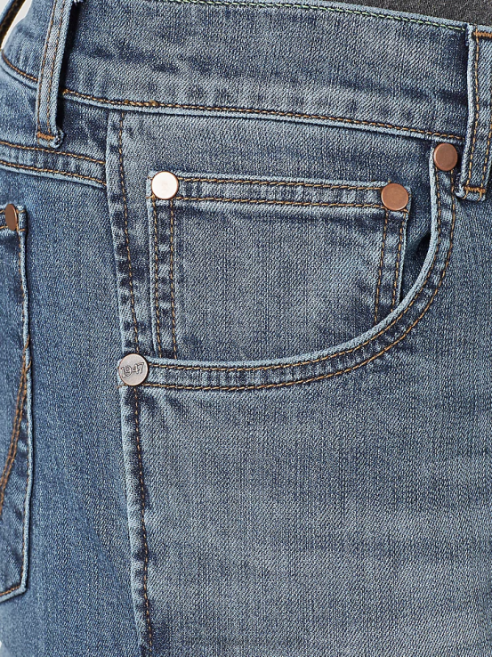 daniels Wrangler hombres jeans retro ajustados con pernera recta ropa F8J4V35