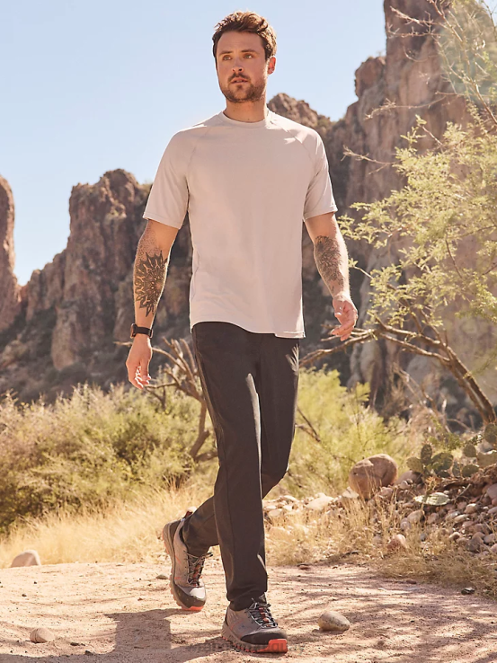 negro azabache Wrangler hombres pantalón atg fwds de cinco bolsillos ropa F8J4V254