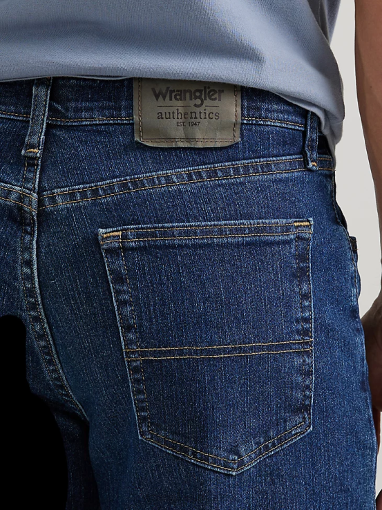 lavado a la piedra oscuro Wrangler hombres Authentics jeans cómodos y flexibles de ajuste relajado ropa F8J4V198