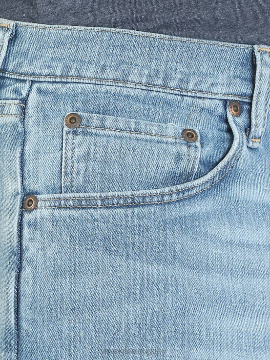 luz de lavado a la piedra Wrangler hombres Authentics jeans flexibles de ajuste relajado ropa F8J4V100