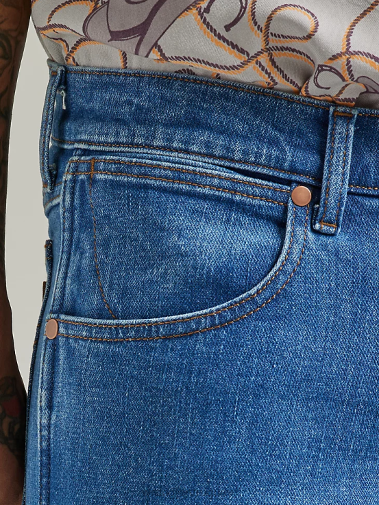 negro Wrangler hombres Vaqueros Authentics de corte regular de algodón ropa F8J4V147