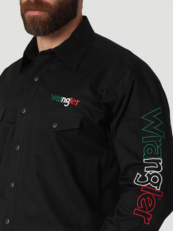 negro Wrangler hombres camisa lisa de manga larga con botones y logo ropa F8J4V396