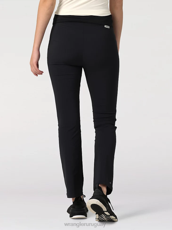 negro azabache Wrangler mujer pantalón sin cordones atg by fwds ropa F8J4V810