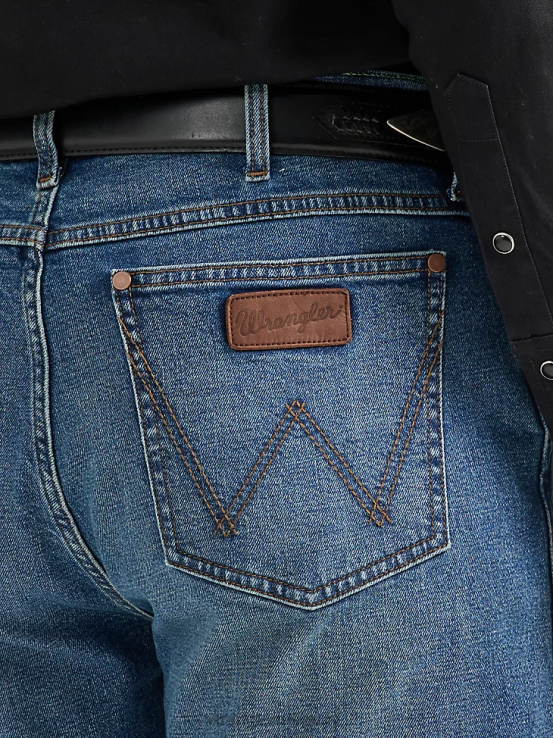 normando Wrangler hombres jeans retro ajustados con pernera recta ropa F8J4V23