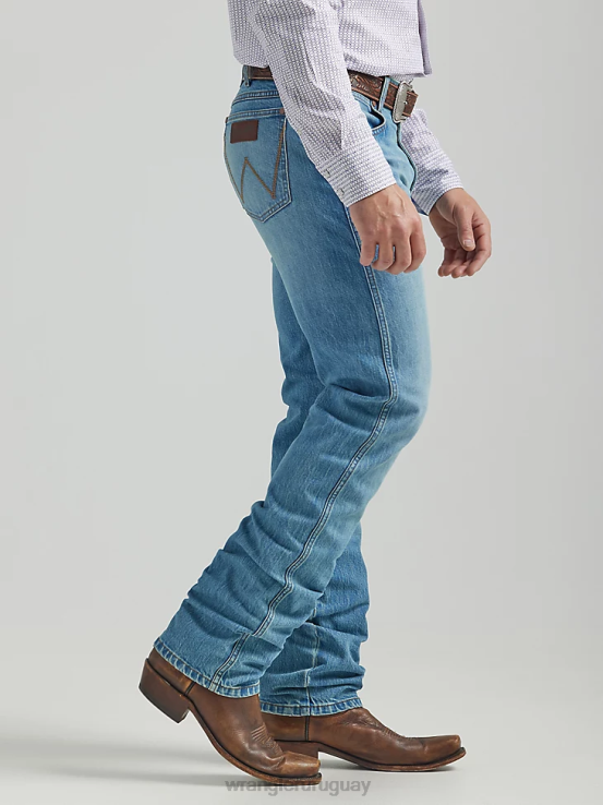 paso de búfalo Wrangler hombres jeans retro ajustados con pernera recta ropa F8J4V25