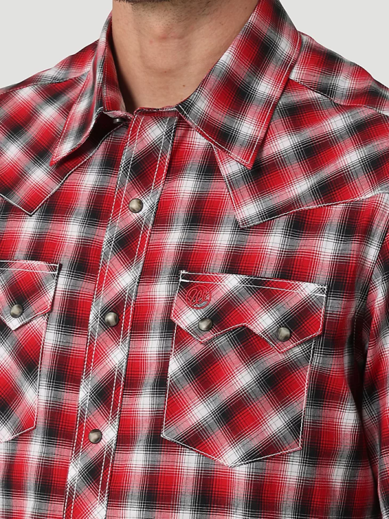 picnic rojo Wrangler hombres camisa retro a cuadros de bolsillo con solapa de diente de sierra y broche occidental de manga corta ropa F8J4V429