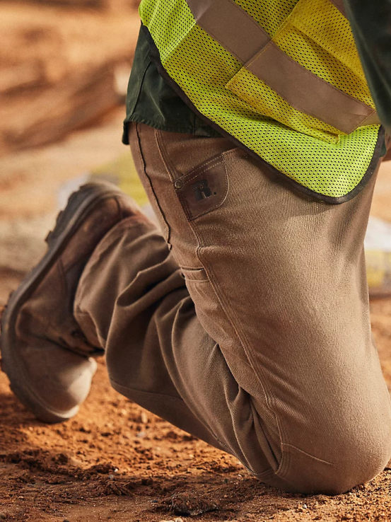 raya diplomática gris Wrangler hombres Riggs Workwear Utility pantalón corto relajado ropa F8J4V674