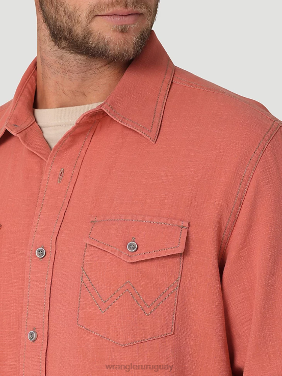 rojo salmón Wrangler hombres camisa retro premium de manga larga con botones y color liso ropa F8J4V303