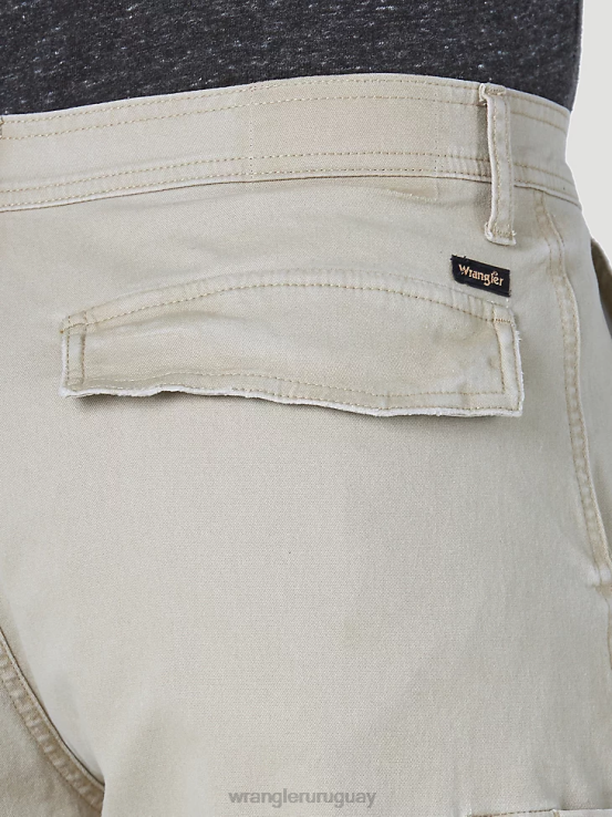 tela asargada Wrangler hombres pantalones cortos tipo cargo flexibles ropa F8J4V549